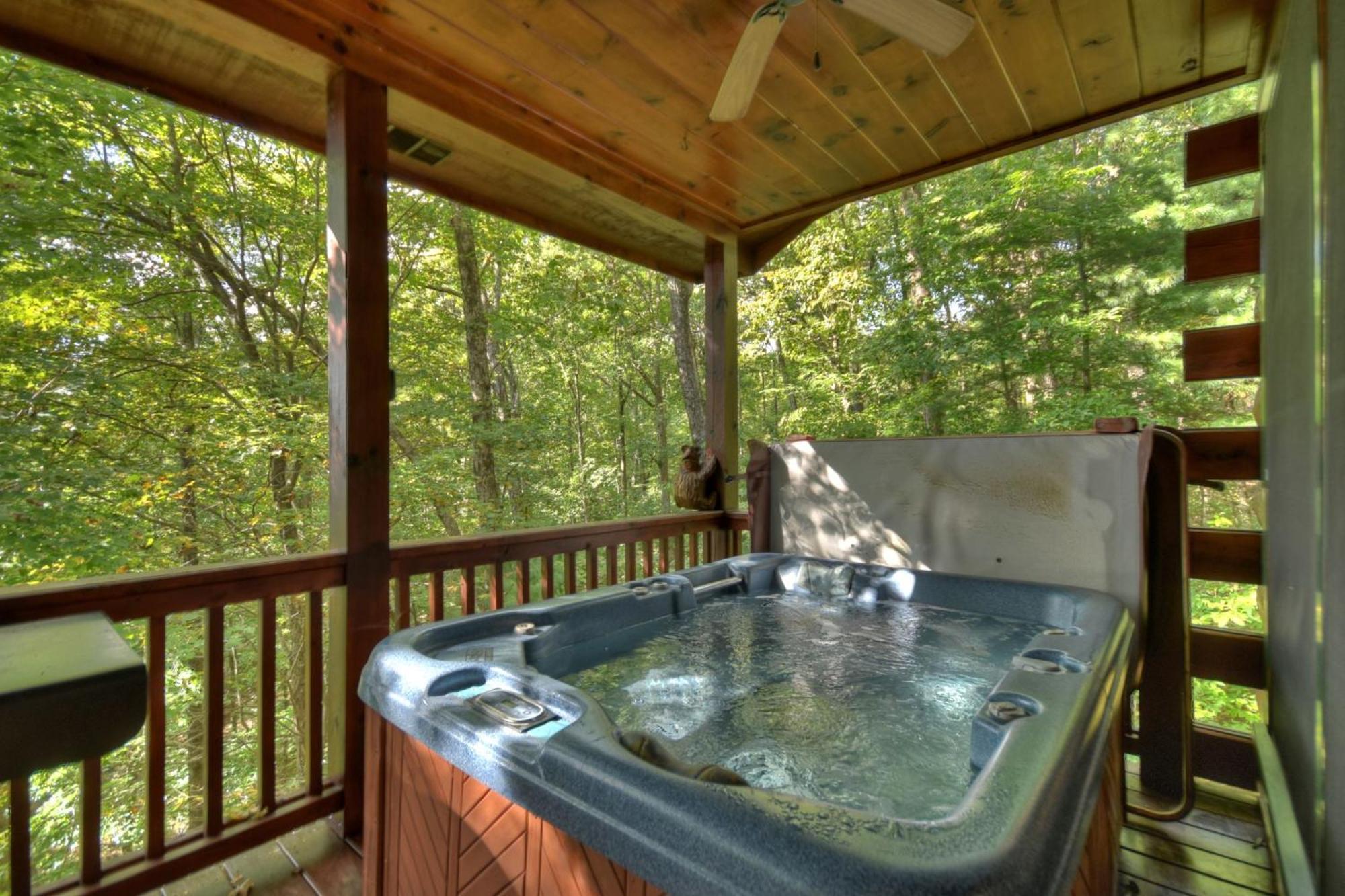 Bearfoot Ridge Wood-Burning Fireplace Cozy Hot Tub Serene Views Ellijay Zewnętrze zdjęcie