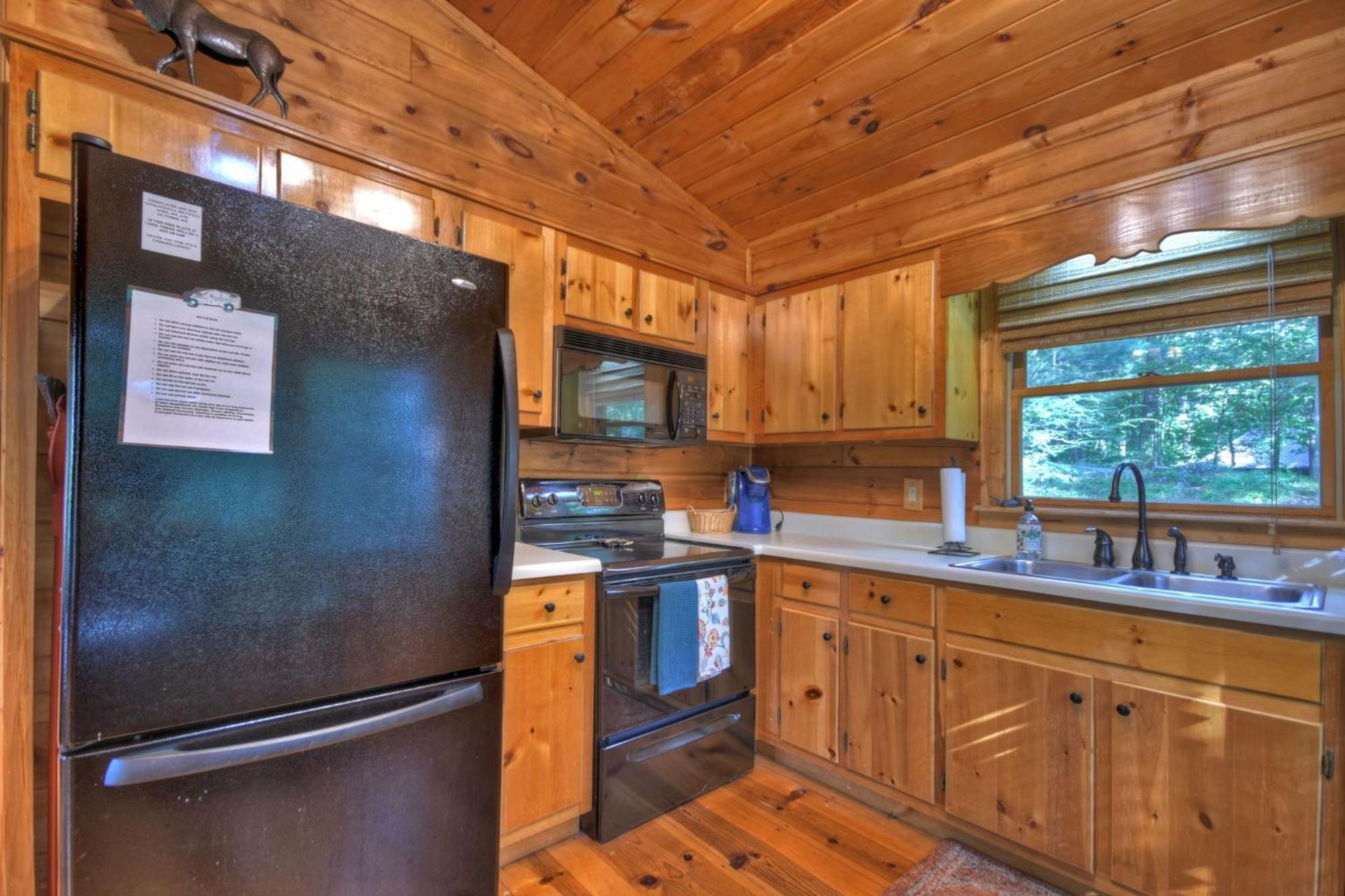 Bearfoot Ridge Wood-Burning Fireplace Cozy Hot Tub Serene Views Ellijay Zewnętrze zdjęcie